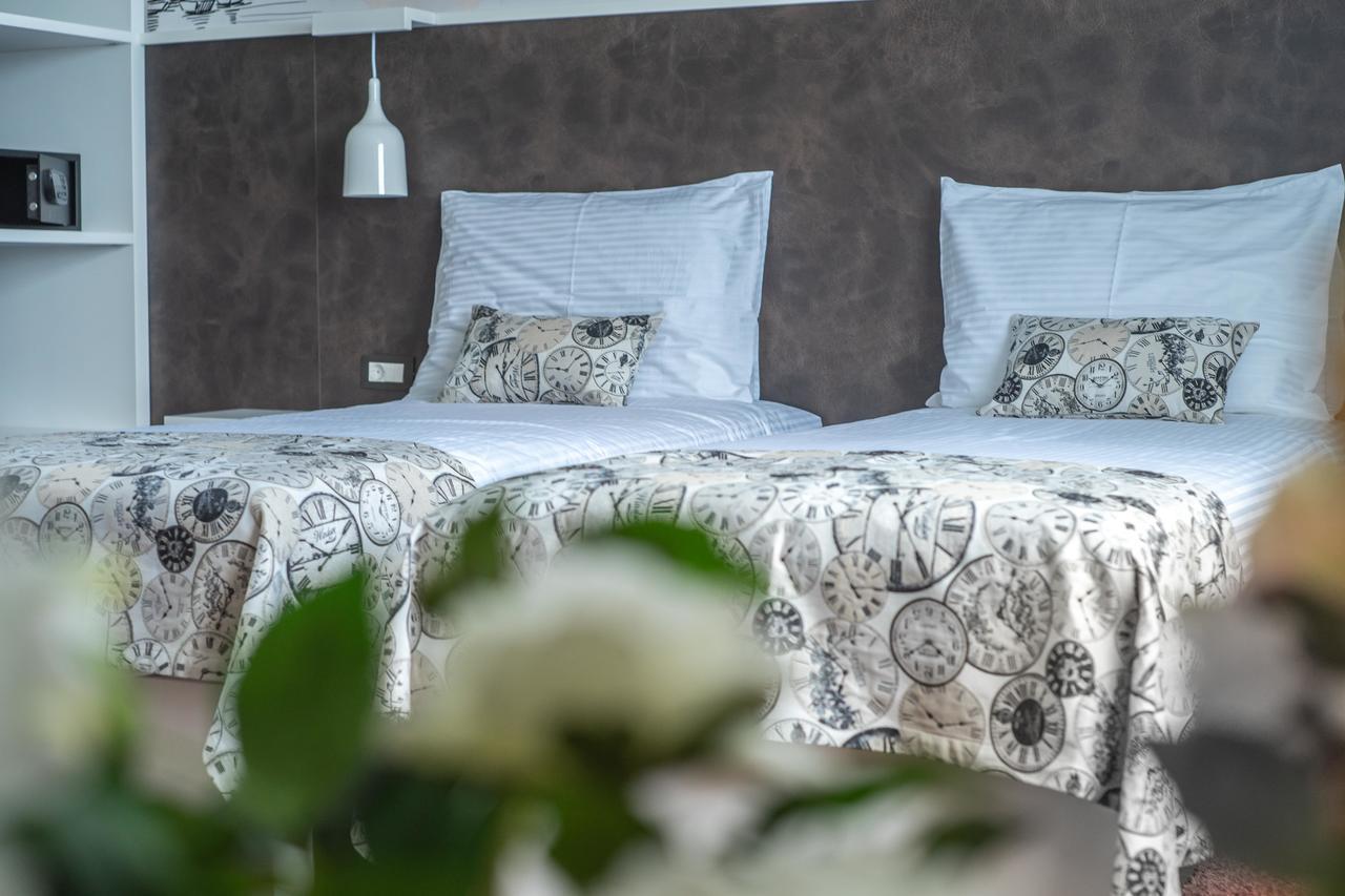 Hotel Time Velika Gorica Extérieur photo